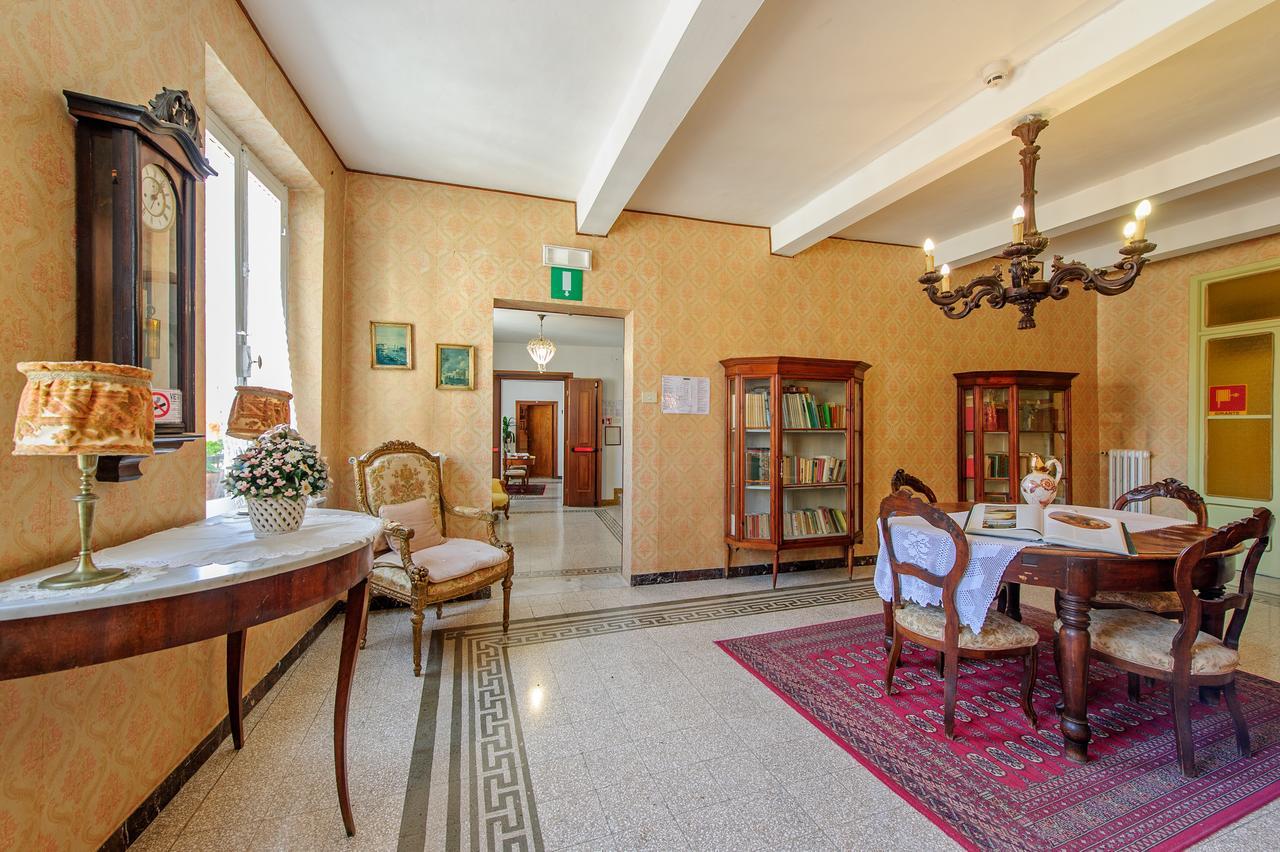 Albergo Il Marzocco - Hotel Dal 1860 Montepulciano Stazione Εξωτερικό φωτογραφία